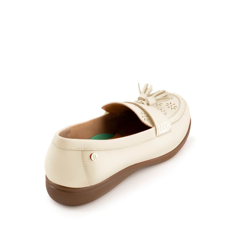 flat-andrea-mujer-94770