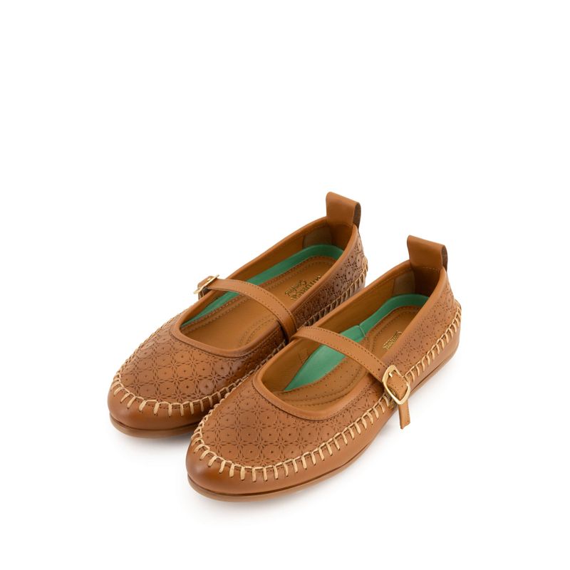 flat-andrea-mujer-94794