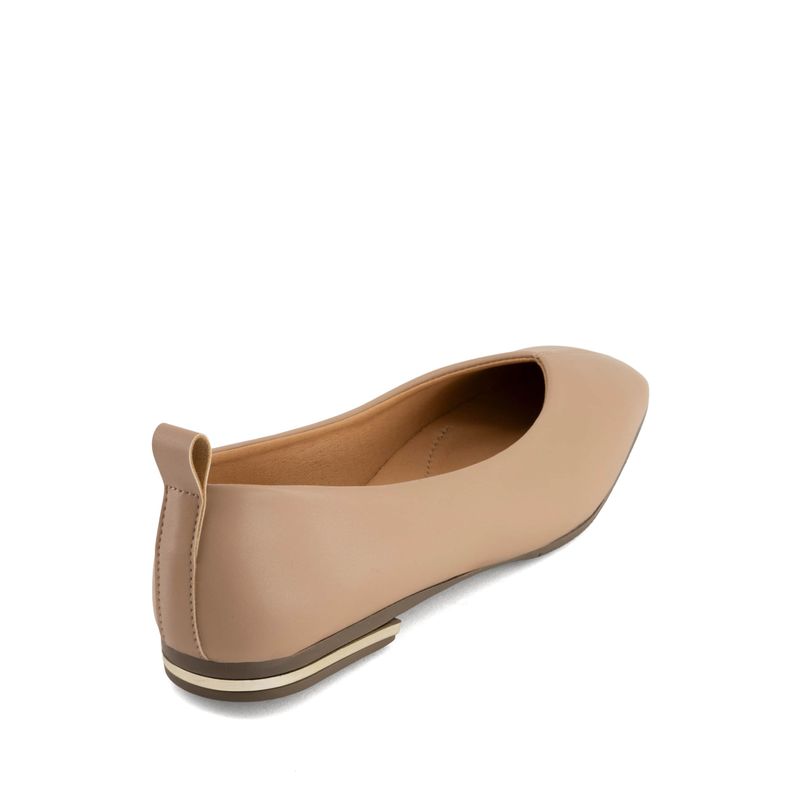 flat-andrea-mujer-95883