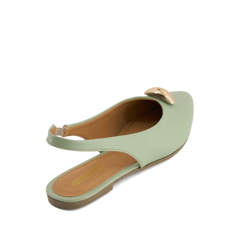 flat-andrea-mujer-95911