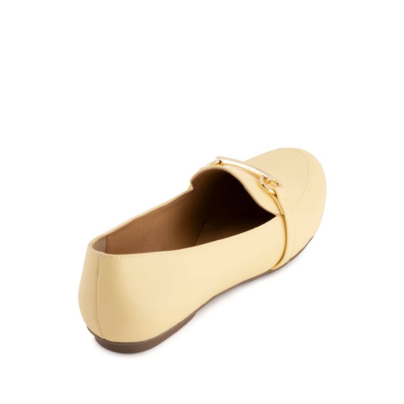 flat-andrea-mujer-89196